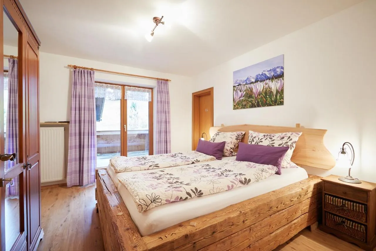 Landhaus Lina Wallgau 0*,