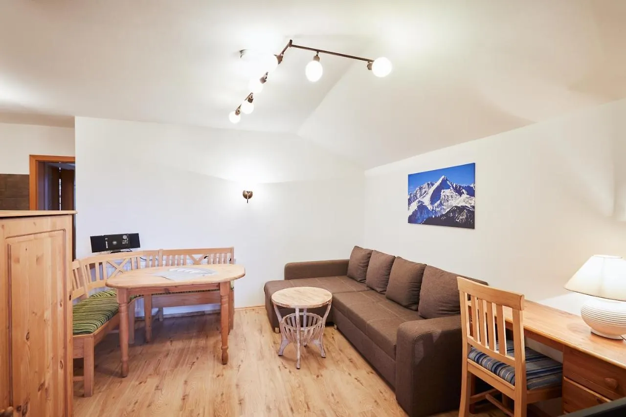 Landhaus Lina Wallgau 0*,