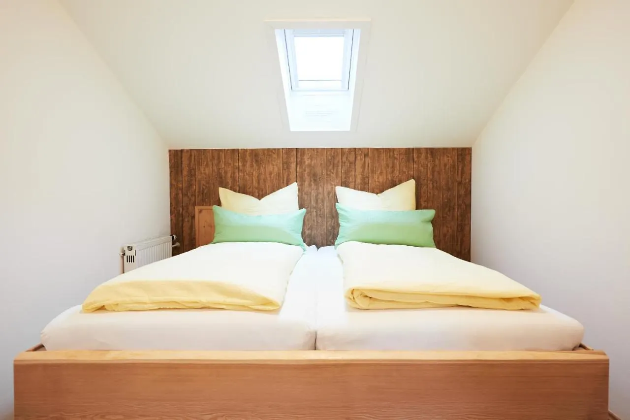 Landhaus Lina Wallgau 0*,